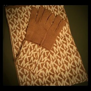 Michael Kors glove and scarf set